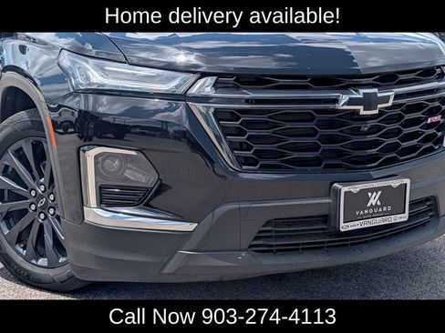 Used 2023 Chevrolet Traverse RS FWD image 6