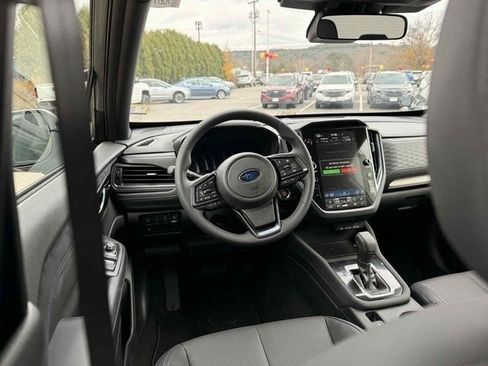 New 2025 Subaru Forester Limited image 18