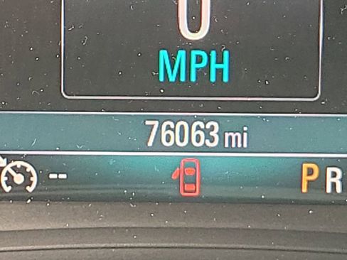 Used 2021 Buick Encore Preferred image 27