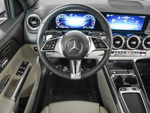 Certified 2026 Mercedes-Benz GLB 250 image 15