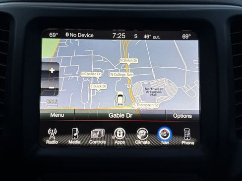 Used 2015 Jeep Cherokee Latitude w/ Comfort/Convenience Group image 5