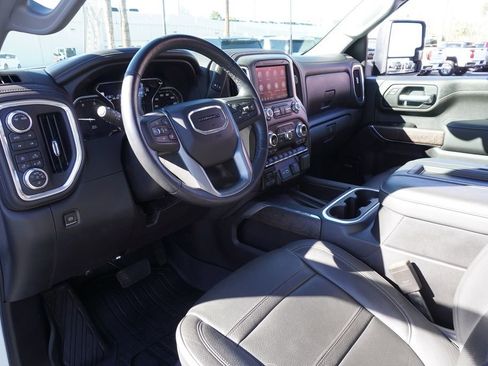 Certified 2022 GMC Sierra 2500 Denali image 17