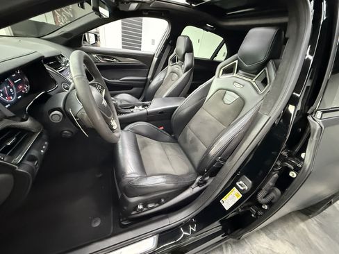 Used 2017 Cadillac CTS V w/ Carbon Fiber Package RWD image 12