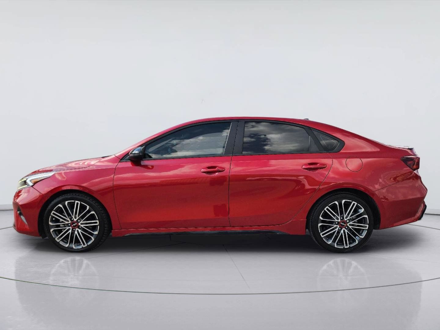Used 2024 Kia Forte GT FWD image 4