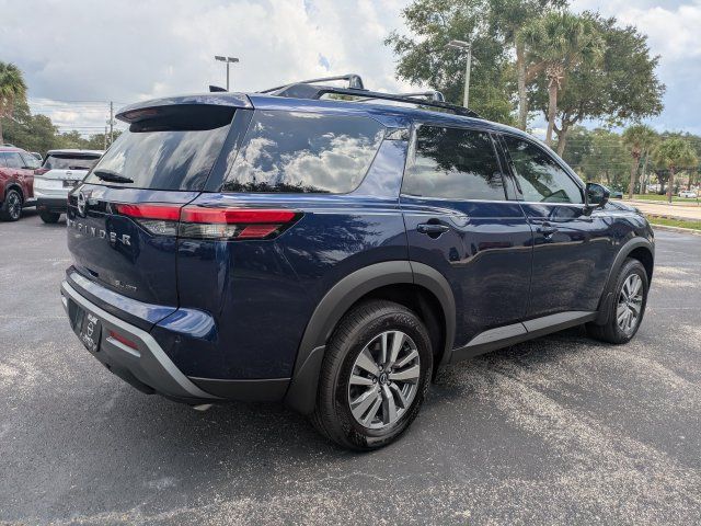 New 2026 Nissan Pathfinder SL AWD/4WD image 4