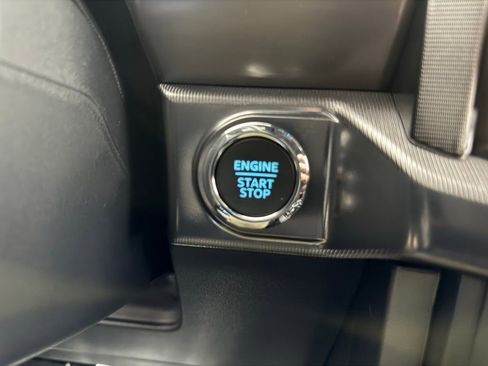 New 2025 Ford F150 Platinum w/ FX4 Off-Road Package image 42