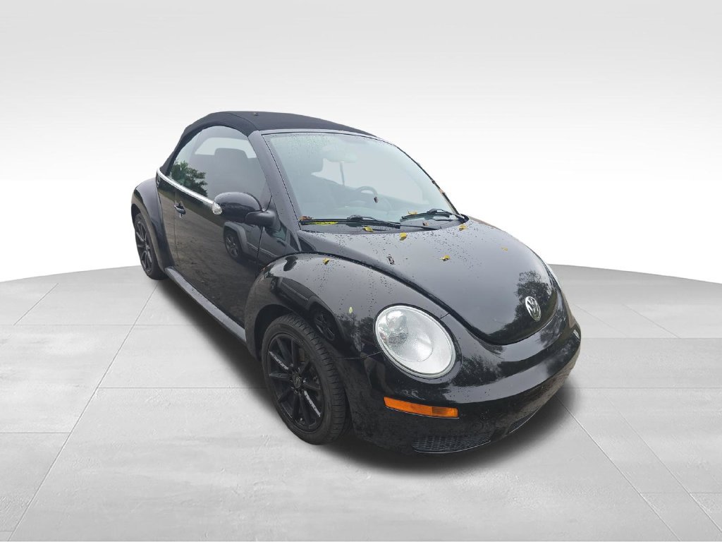 Used 2008 Volkswagen Beetle SE FWD image 9