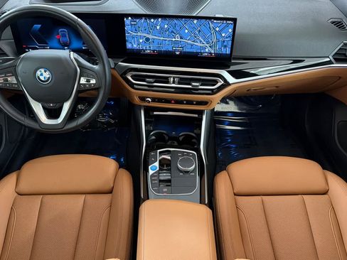 Used 2023 BMW i4 eDrive35 w/ Premium Package RWD image 3
