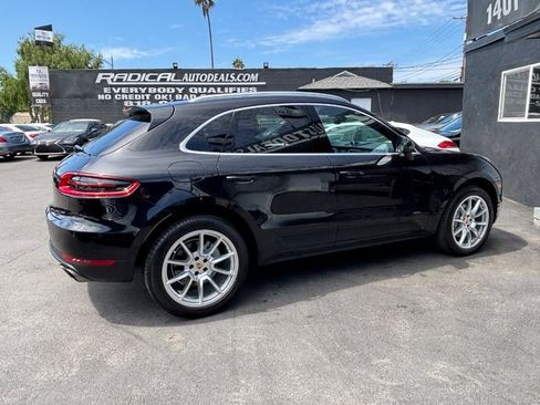 Used 2017 Porsche Macan S AWD/4WD image 29