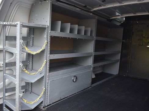 Used 2014 Ford E-350 and Econoline 350 Super Duty RWD image 11