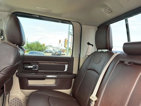 Used 2015 RAM 3500 Laramie Longhorn w/ Convenience Group AWD/4WD image 47