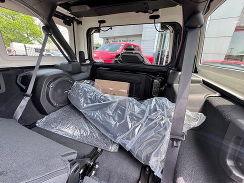 New 2026 Jeep Wrangler Unlimited Sport AWD/4WD image 17