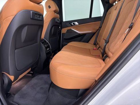 Certified 2023 BMW X5 xDrive40i w/ M Sport Package image 17