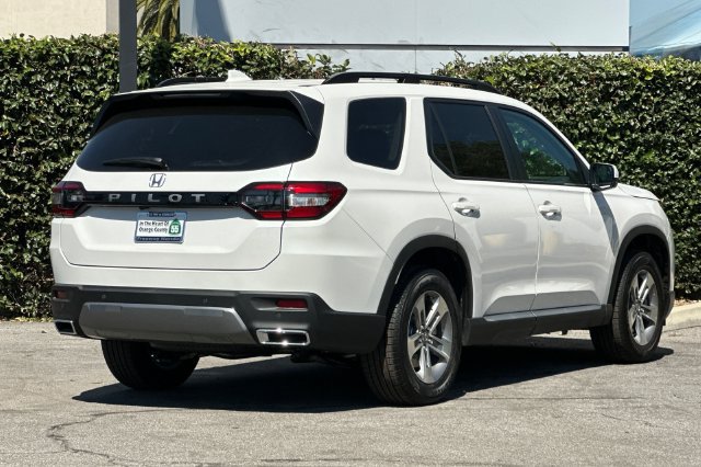 New 2026 Honda Pilot EX-L image 4