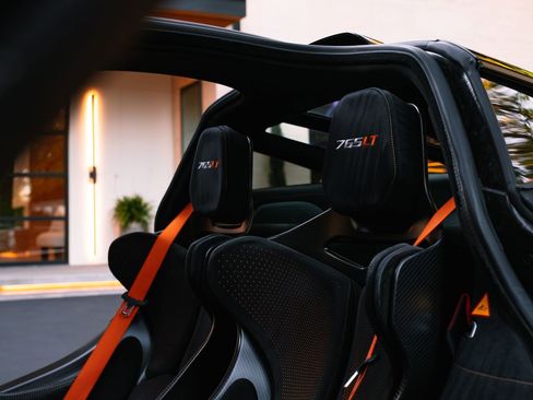 Used 2021 McLaren 765LT RWD image 13