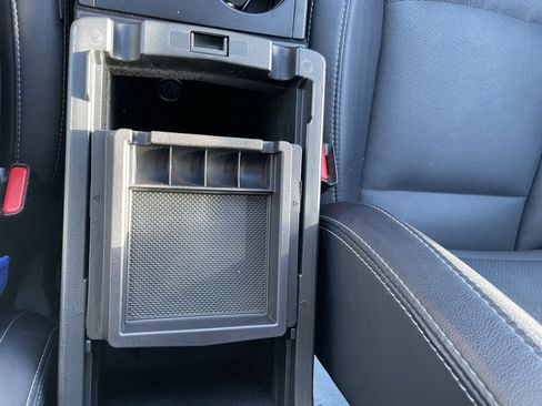 Used 2017 Subaru Outback 3.6R Limited image 28