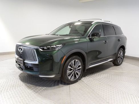 Certified 2026 INFINITI QX60 Luxe w/ Family Package AWD/4WD image 10