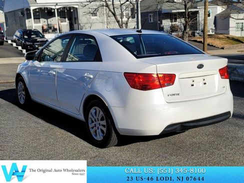 Used 2012 Kia Forte EX image 4
