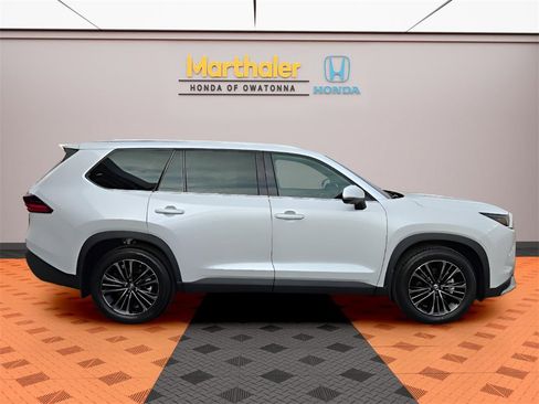 Used 2026 Toyota Grand Highlander AWD Hybrid image 6