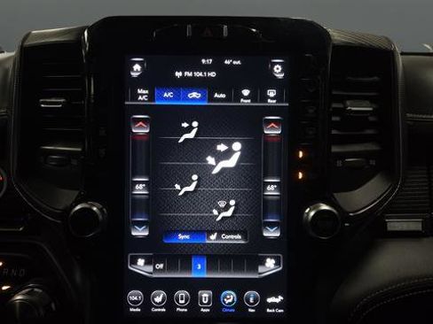 Used 2020 RAM 1500 Limited w/ Body Color Bumper Group AWD/4WD image 18