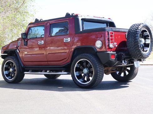 Used 2005 HUMMER H2 SUT w/ Preferred Equipment Group AWD/4WD image 7