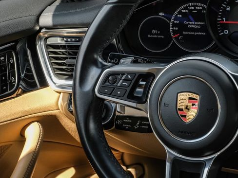 Used 2019 Porsche Panamera 4 AWD/4WD image 16