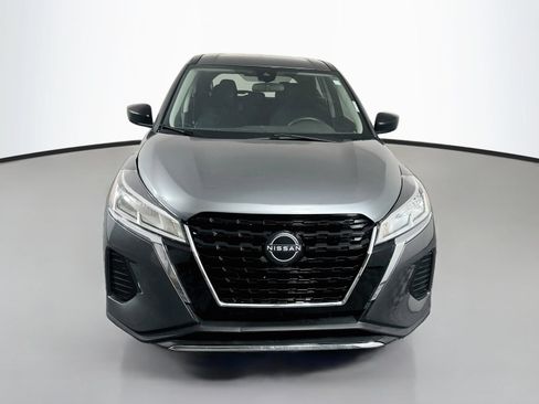 Certified 2022 Nissan Kicks S FWD image 2