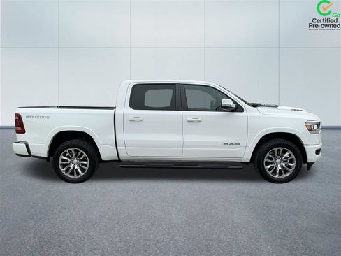 Certified 2022 RAM 1500 Laramie w/ Sport Appearance Package AWD/4WD image 8