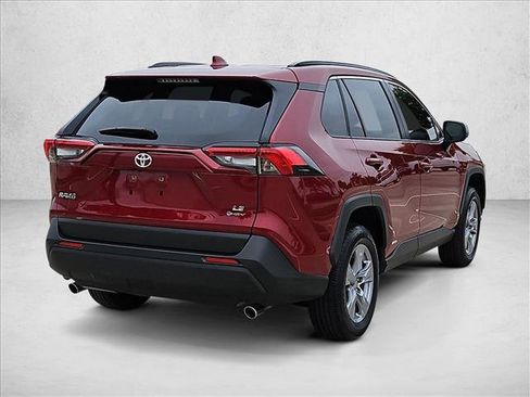 Used 2025 Toyota RAV4 LE AWD/4WD image 5