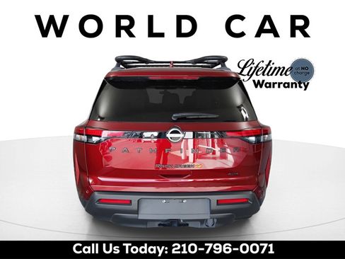 Used 2024 Nissan Pathfinder Rock Creek image 6