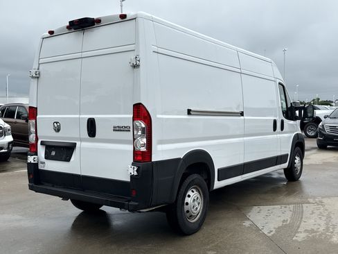 Used 2023 RAM ProMaster 2500 FWD image 5