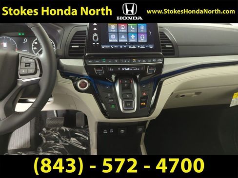 New 2026 Honda Odyssey Touring image 21