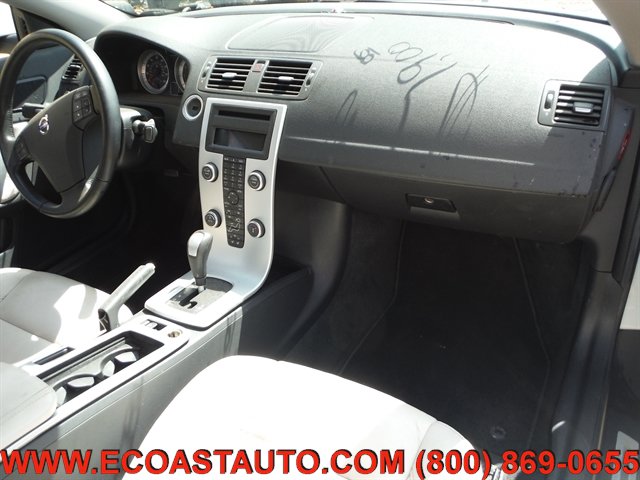 Used 2011 Volvo C70 T5 FWD image 13