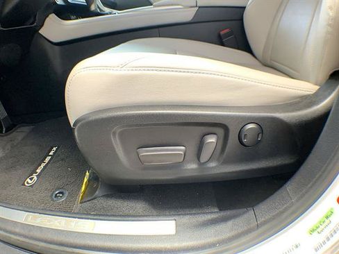 Certified 2022 Lexus RX 350 FWD w/ Premium Package image 12