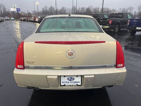 Used 2008 Cadillac DTS 1SB image 5