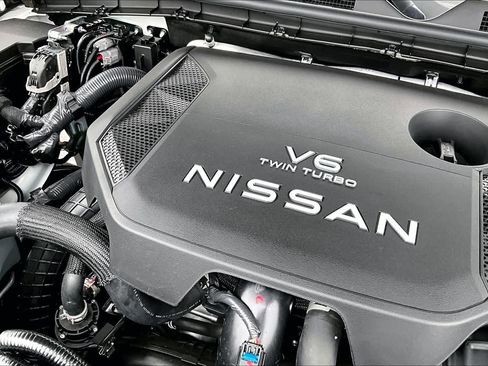 New 2026 Nissan Armada Platinum image 17