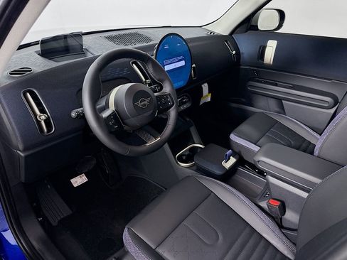 Certified 2025 MINI Cooper Countryman S image 9