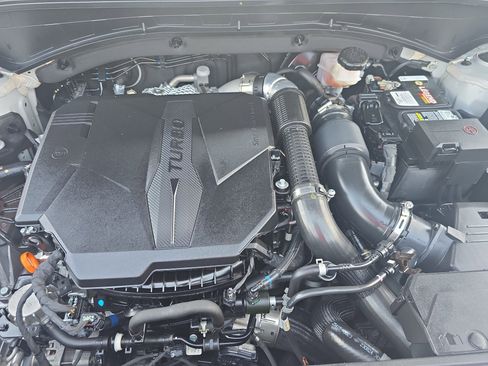 Used 2023 Hyundai Santa Fe Calligraphy FWD image 32