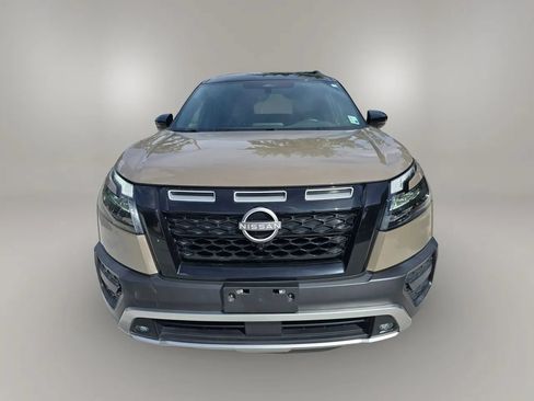 Used 2023 Nissan Pathfinder Rock Creek AWD/4WD image 12