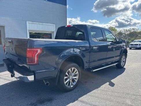 Used 2015 Ford F150 Lariat w/ Equipment Group 502A Luxury AWD/4WD image 5