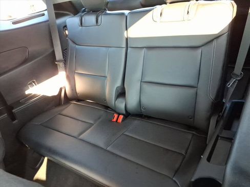 Used 2023 Ford Explorer XLT w/ Equipment Group 202A image 12