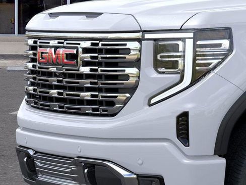 New 2026 GMC Sierra 1500 Denali w/ Denali Reserve Package image 13