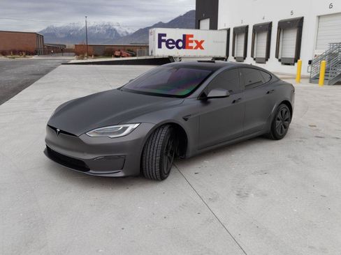 Used 2021 Tesla Model S Plaid AWD/4WD image 4