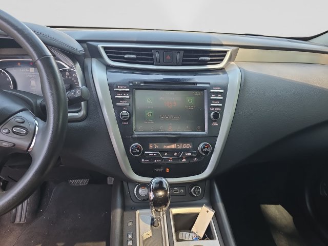 Used 2021 Nissan Murano SL w/ SL Moonroof Package FWD image 23