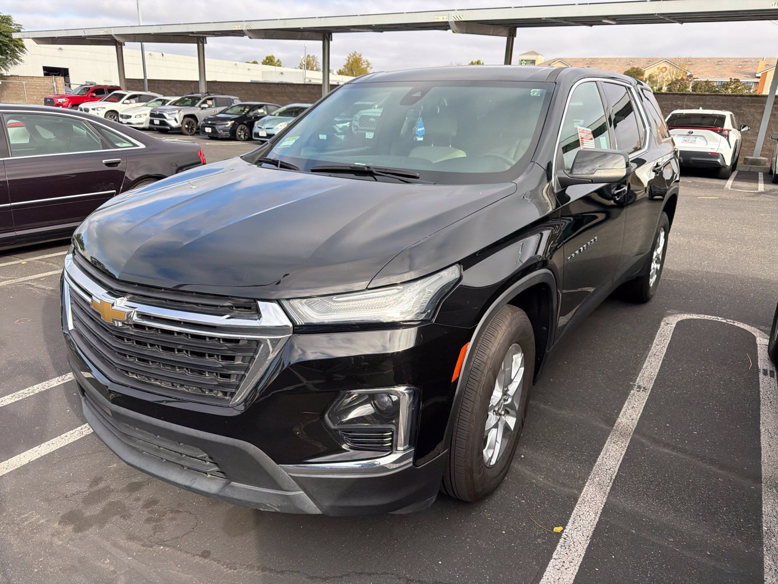 Used 2023 Chevrolet Traverse LS AWD/4WD image 4