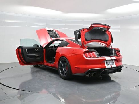 Used 2020 Ford Mustang Shelby GT500 w/ Technology Package RWD image 41