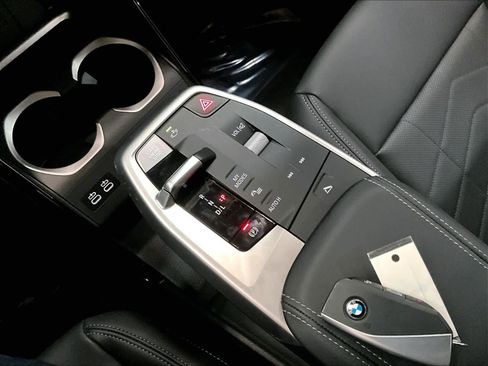 Used 2025 BMW X1 xDrive28i w/ Convenience Package AWD/4WD image 38