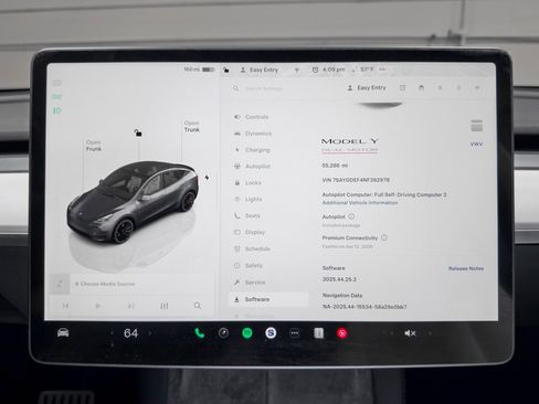 Used 2022 Tesla Model Y Performance image 9