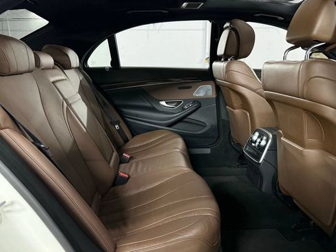 Used 2015 Mercedes-Benz S 550 4MATIC Sedan w/ Sport Package image 24