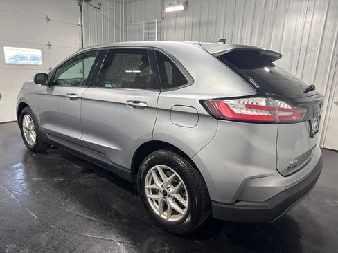 Used 2024 Ford Edge SEL AWD/4WD image 2